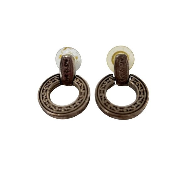 Vintage Sivertone Door Knocker Earrings Embossed 1 1/8" Drop Post Pierced - Picture 4 of 6